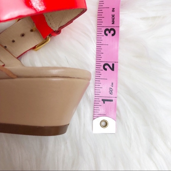 New Kate Spade gold stud neon orange wedge sandal - Picture 6 of 8